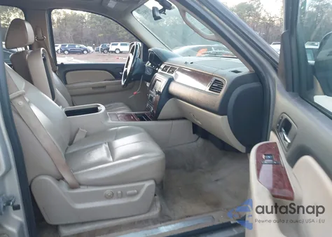 2008 Chevrolet Suburban 1500 Ltz from USA, damaged, VIN 1GNFK16348R199533